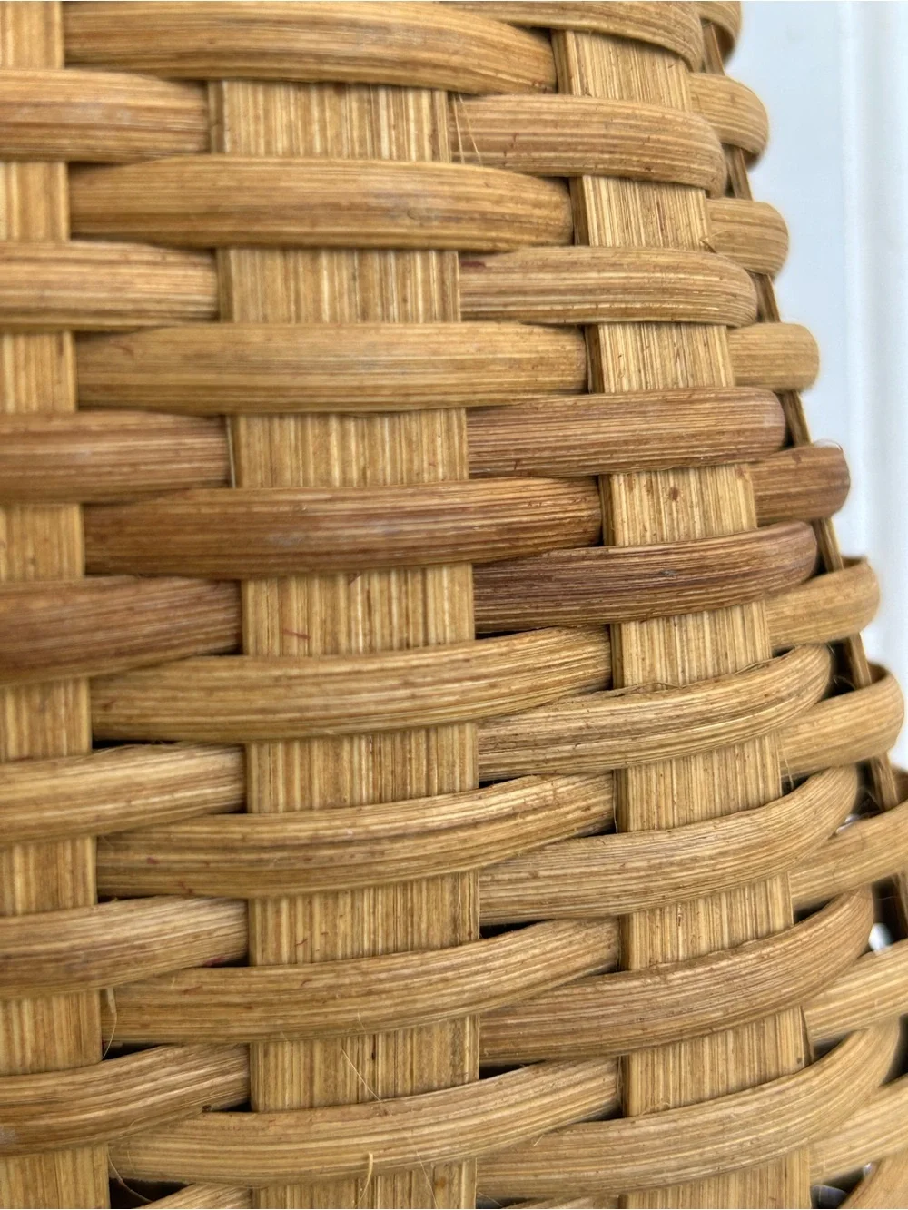 Basket Woven Rattan Wall Hang Heron Tile Accent Handmade Signed Natural 7.5x10.5